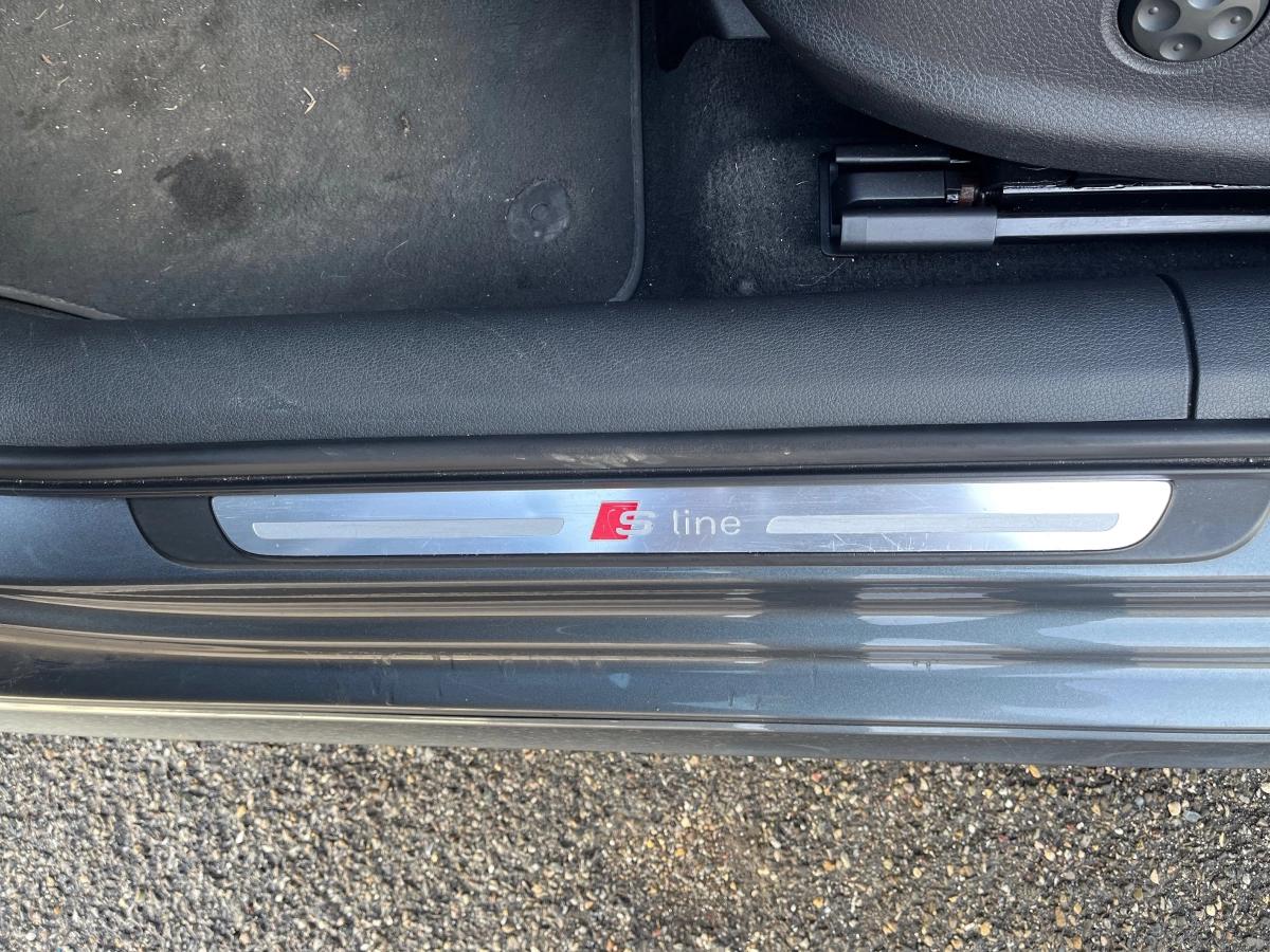 Audi A3 SPORTBACK 1.8 TFSI 180 S-LINE QUATTRO S-TRONIC BVA