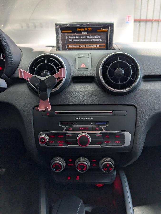 Audi A1 SPORTBACK 1.6 TDI 115 BUSINESS LINE