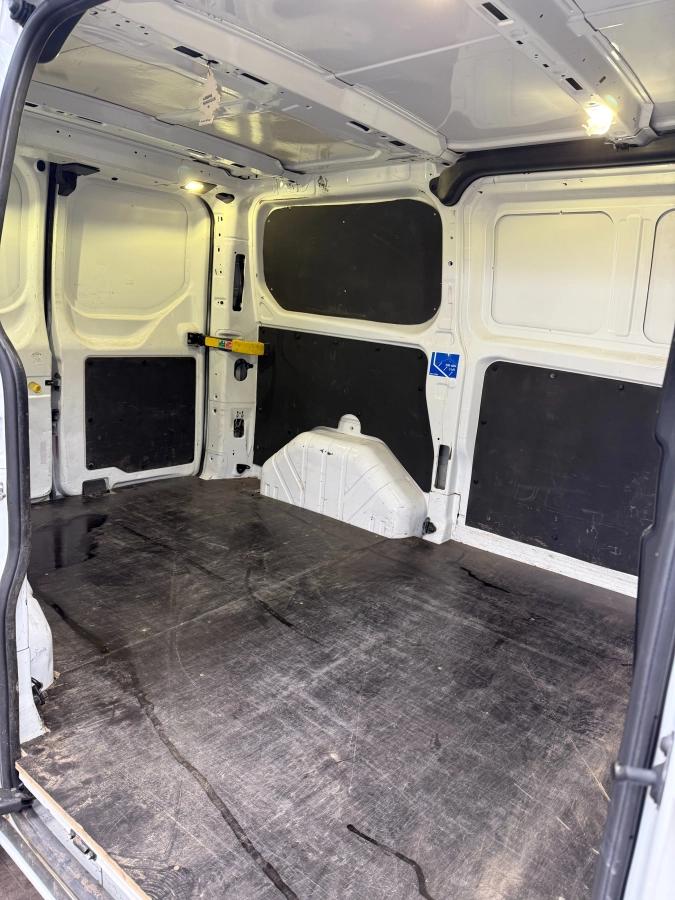 Ford Transit Custom Vu FOURGON 270 2.0 TDCI 130 L1H1 COURT PC-TN AMBIENTE