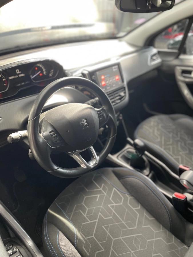 Peugeot 2008 GENERATION-I 1.2 PURETECH 80 STYLE