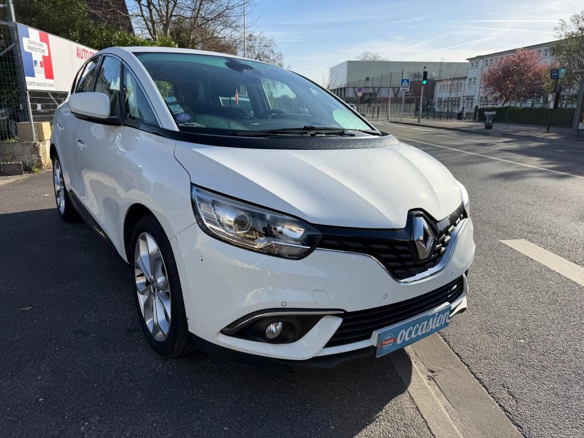 Renault Scenic 1.3 TCE 140 BLACK EDITION