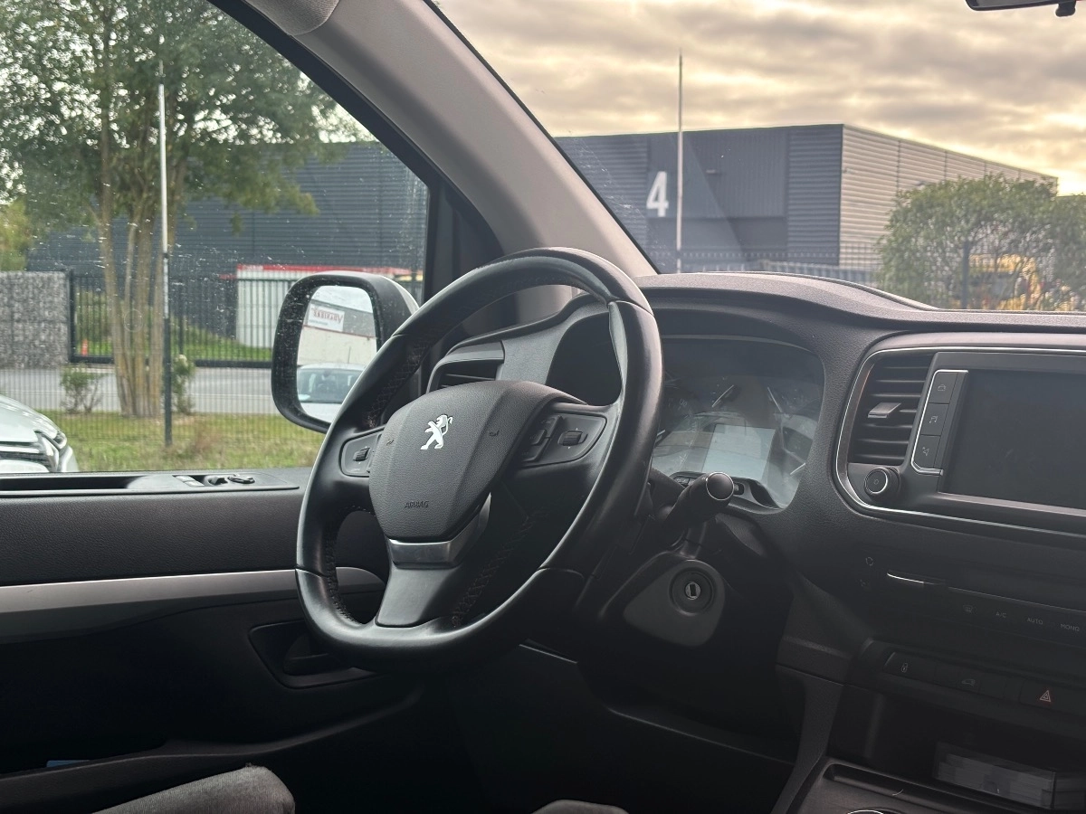 Peugeot Expert - photo 10