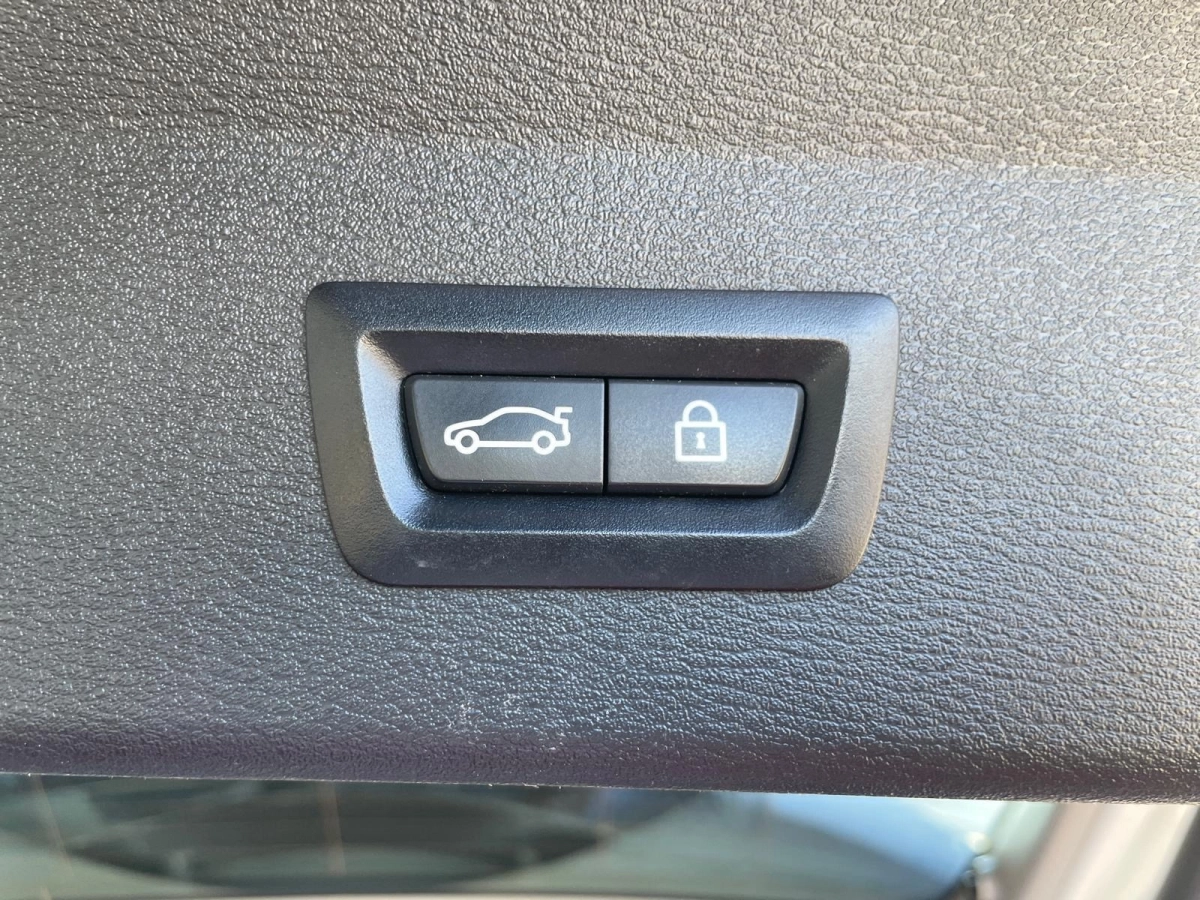 Bmw X1 - photo 16