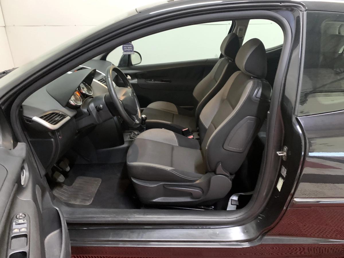 Aperçu indisponible de Peugeot 207