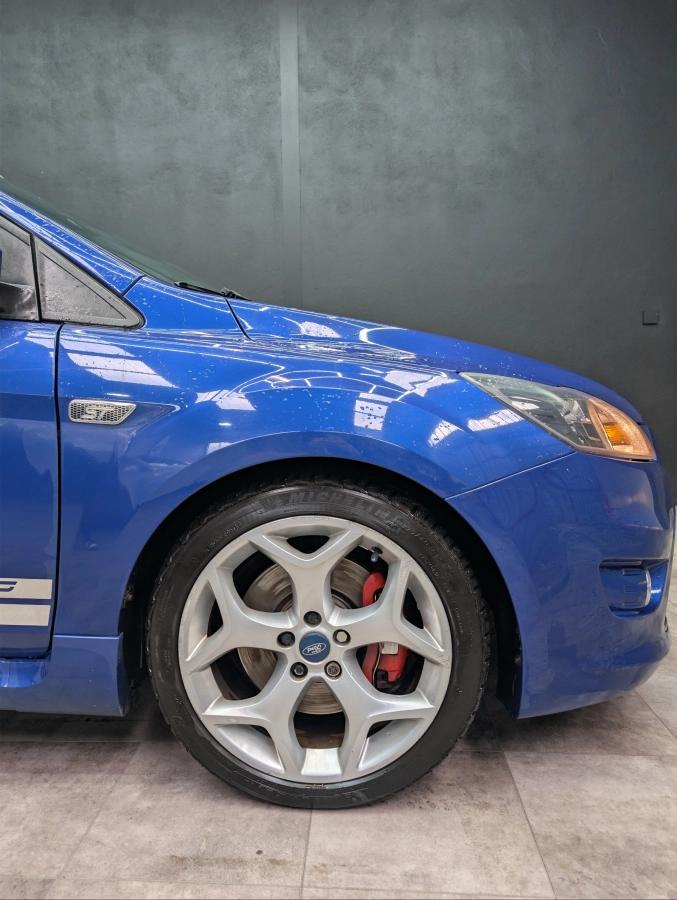 Ford Focus 2.5 T 225 ST