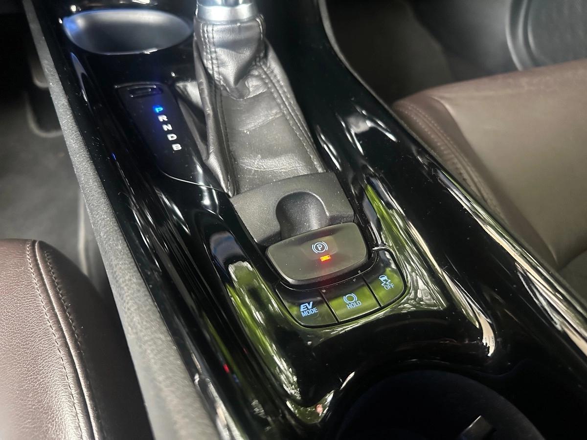 Toyota C-hr 1.8 HSD 122H 100 FULL-HYBRID DISTINCTIVE 4X2 E-CVT BVA