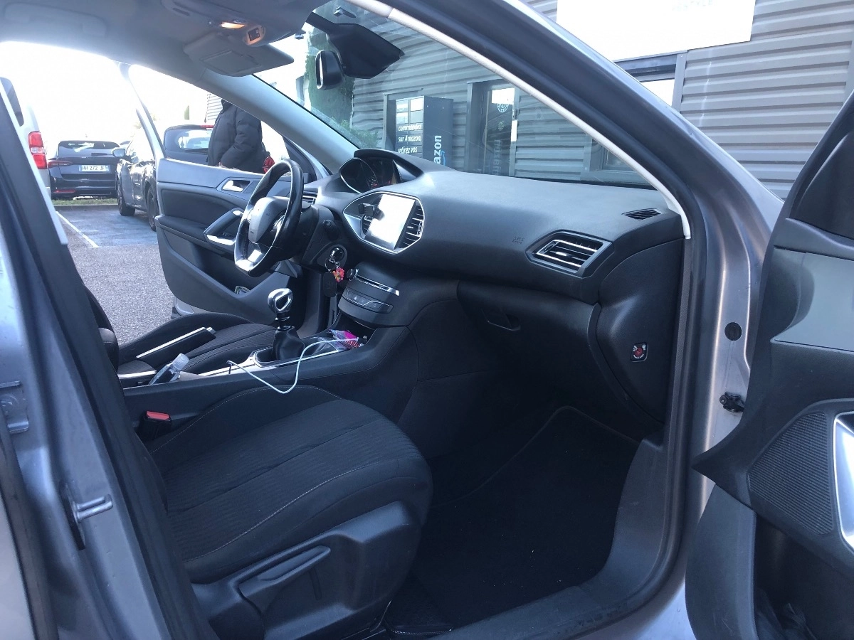 Peugeot 308 - photo 21