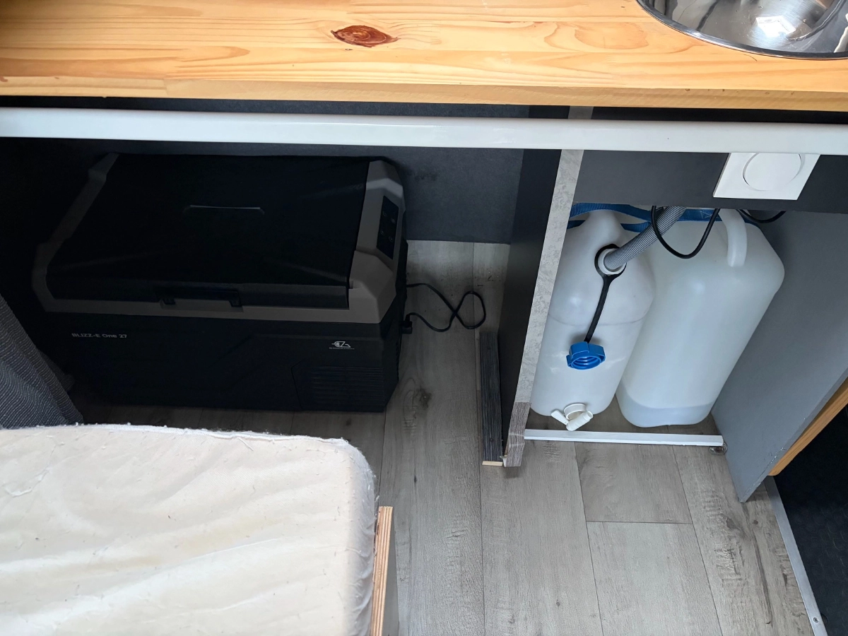 Opel Vivaro Vu - photo 21