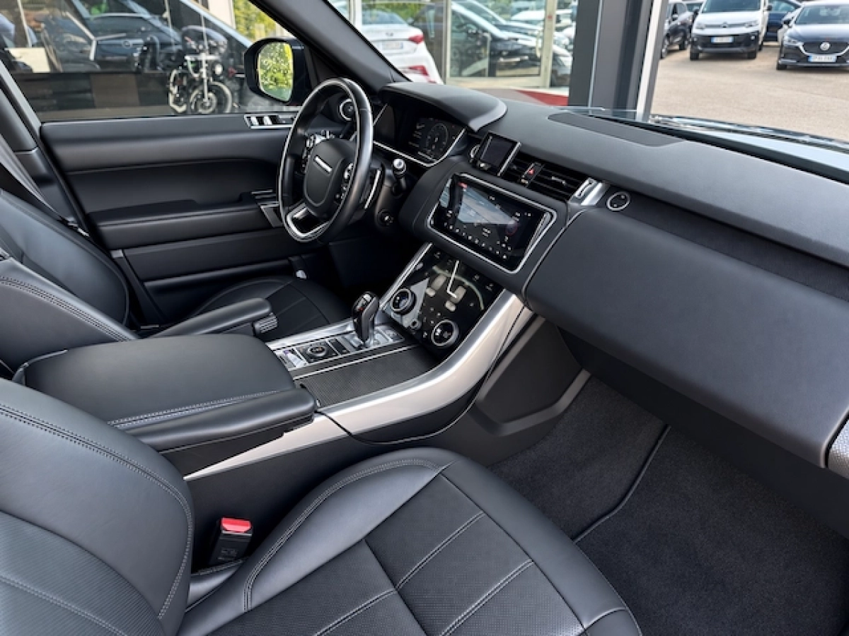 Land Rover Range Rover Sport - photo 7