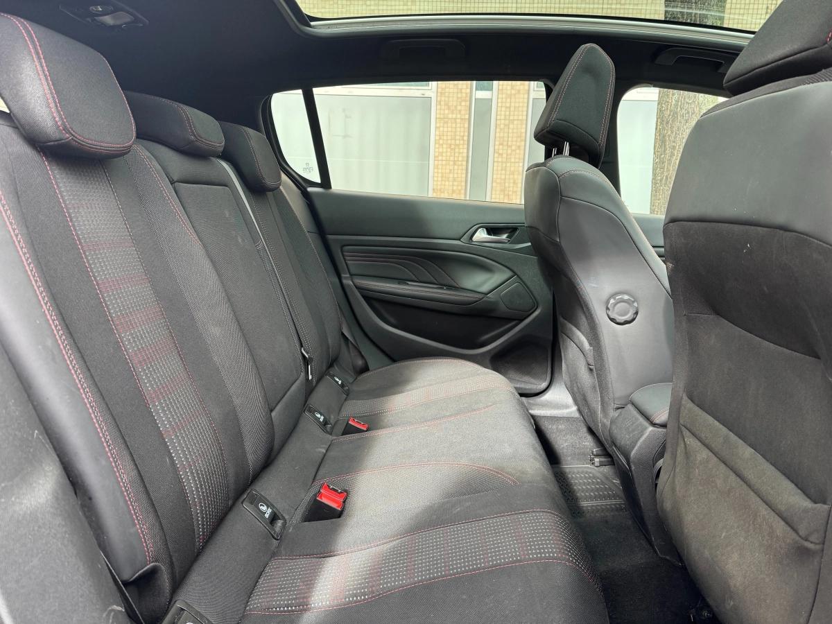 Peugeot 308 GENERATION-II 1.2 PURETECH 130 GT LINE START-STOP