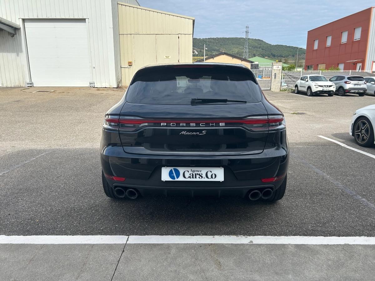 Porsche Macan 
