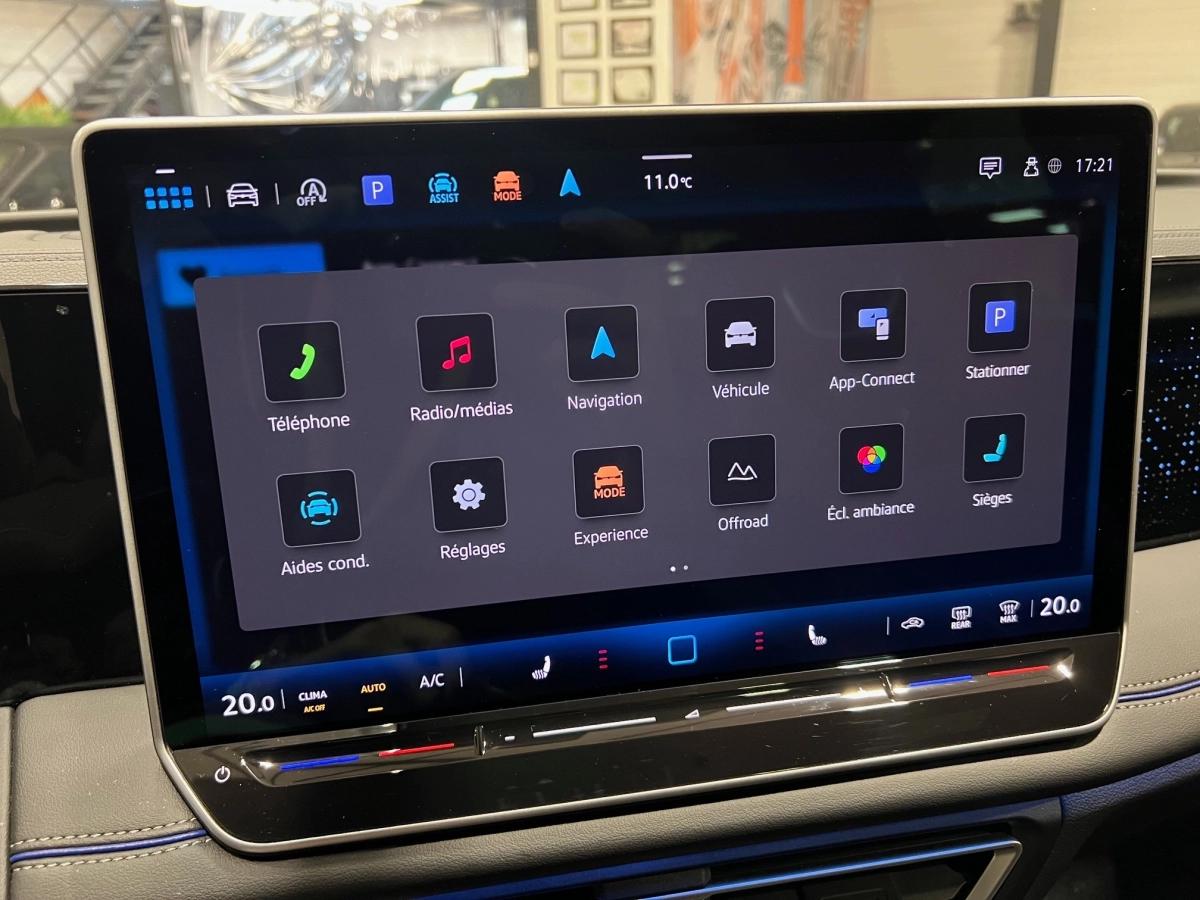 Volkswagen Tiguan 2.0 TDI 195 R-LINE PLUS 4MOTION DSG BVA