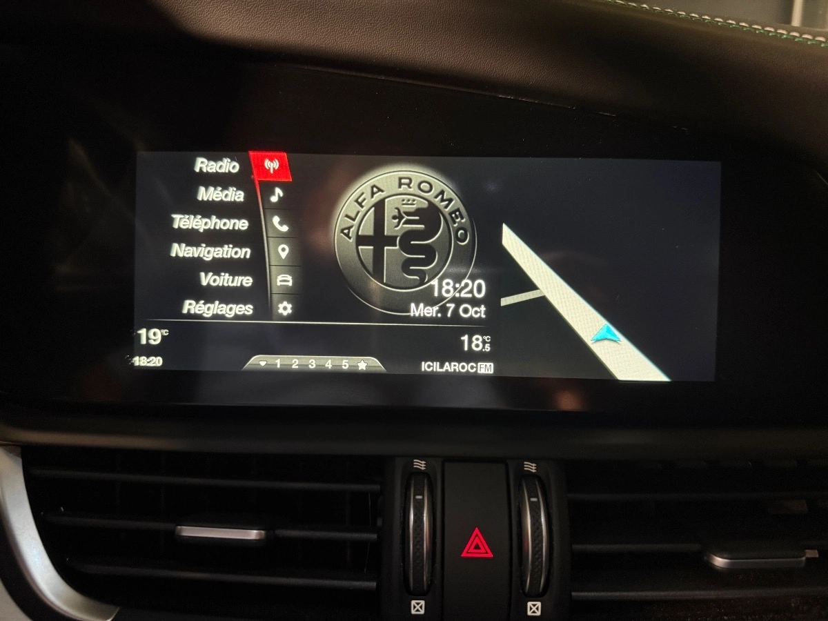 Alfa Romeo Giulia - photo 16