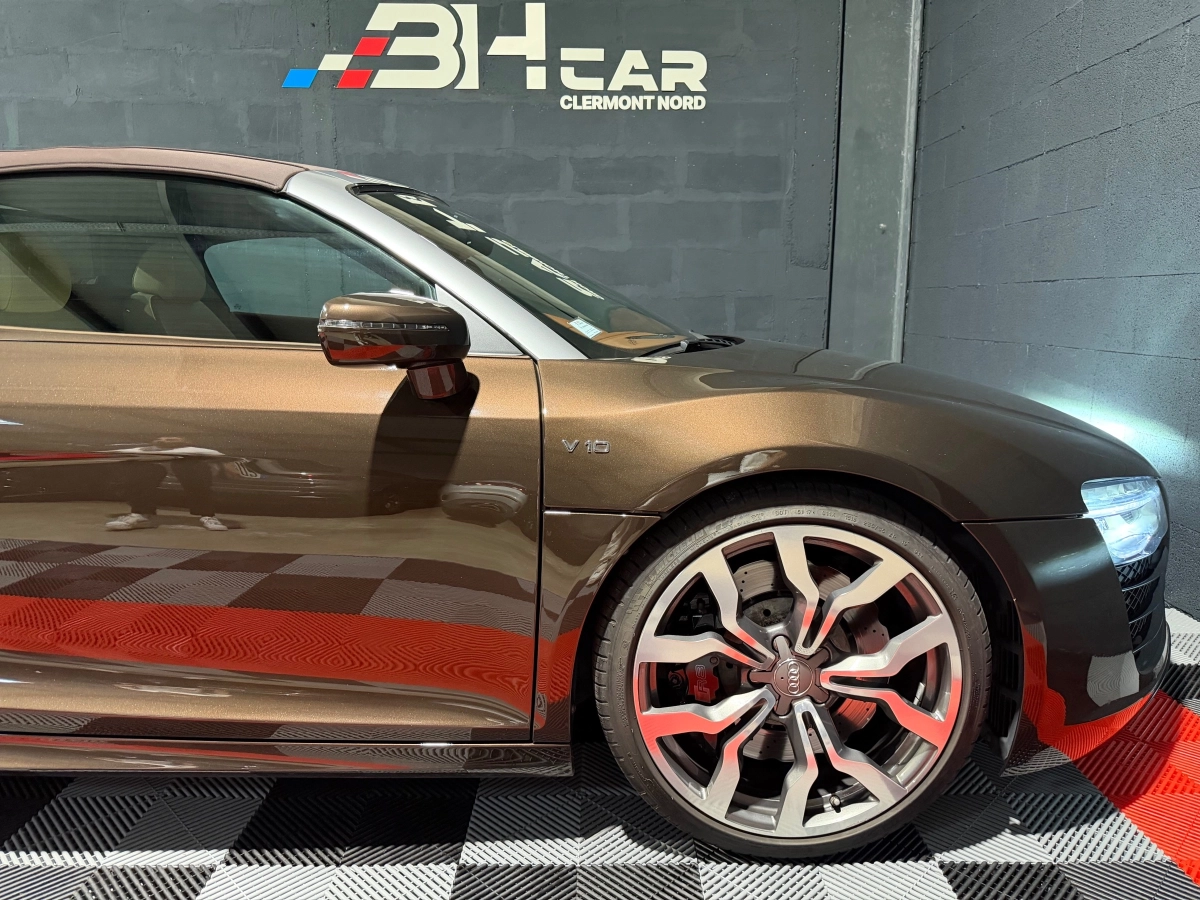 Audi R8 - photo 20
