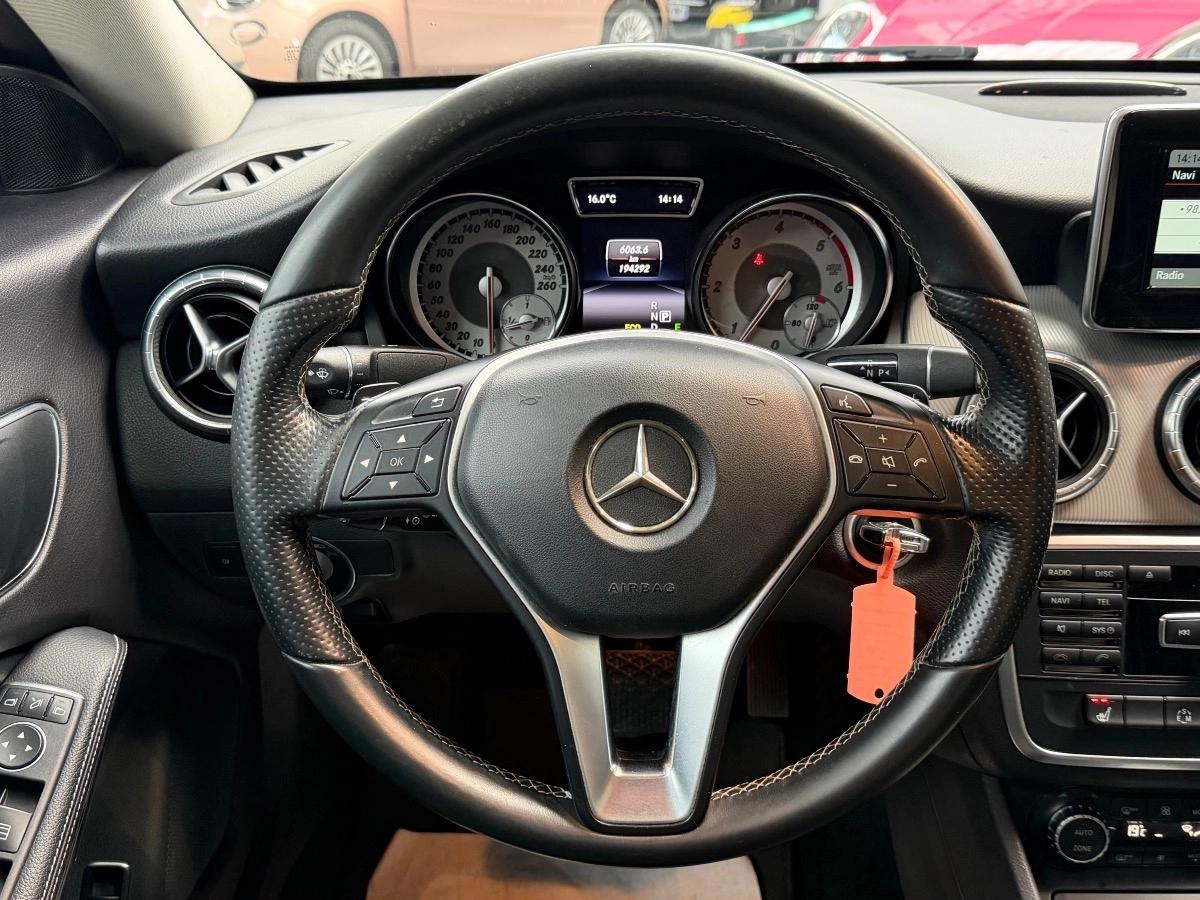 Mercedes Classe Cla 220 CDI 170CV 7G-TRONIC SENSATION CAM / FR