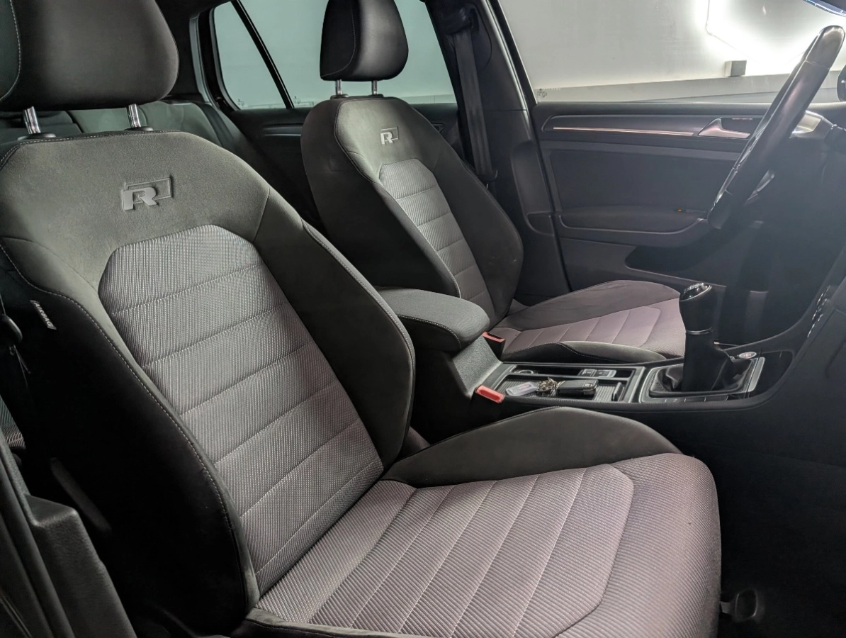 Volkswagen Golf - photo 9