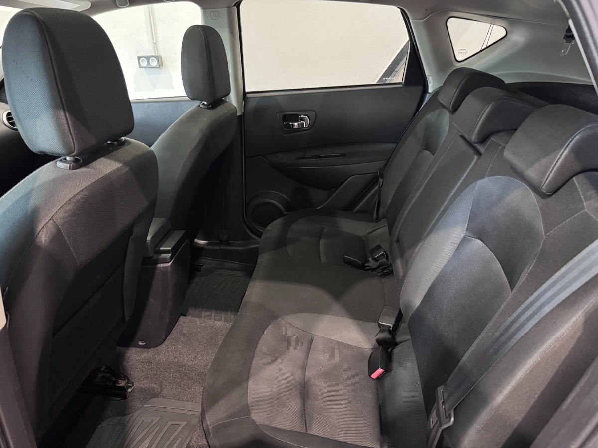 Nissan Qashqai - photo 13