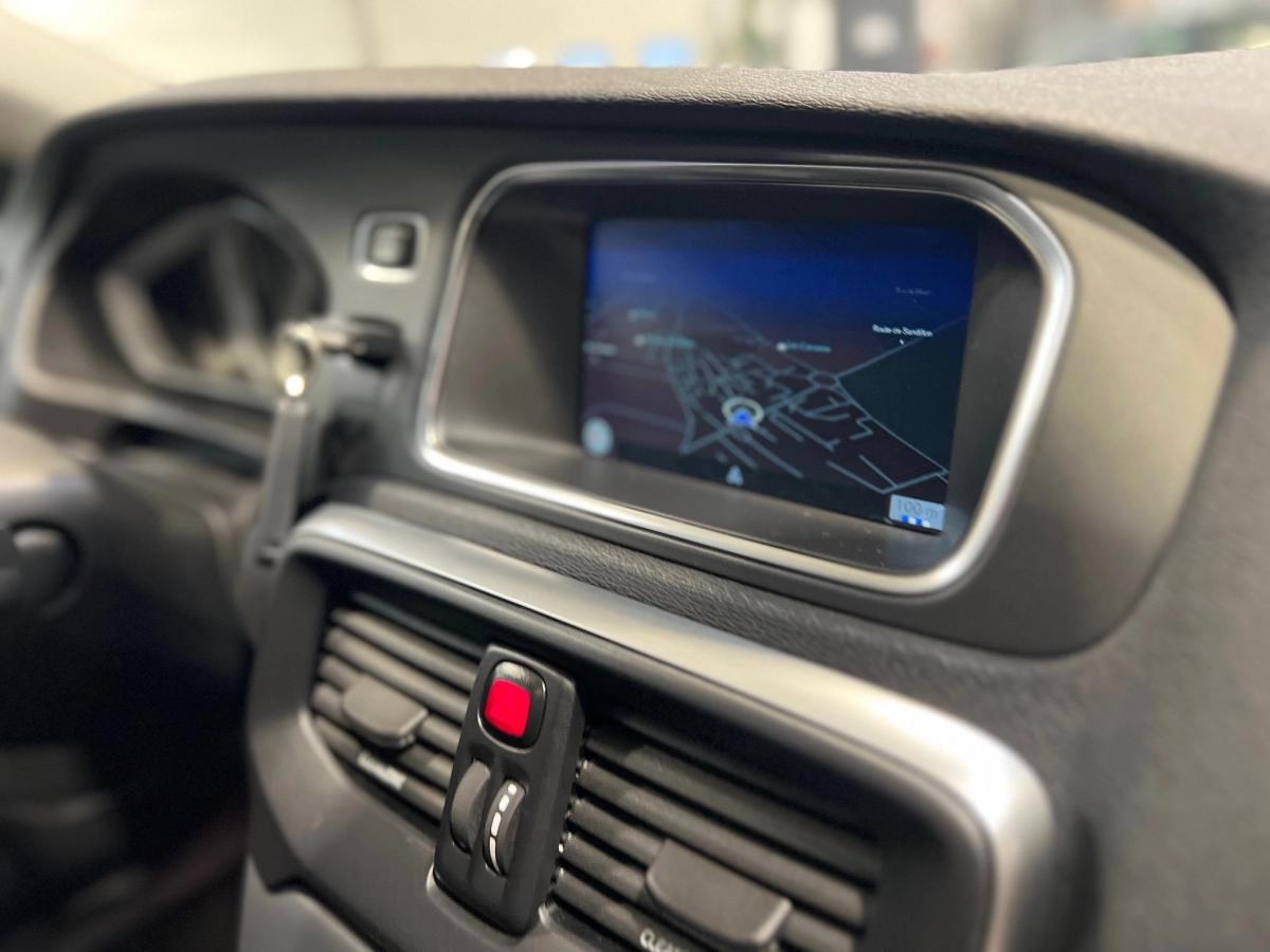 Volvo V40 II (2) 2.0 D4 190 INSCRIPTION BVM6