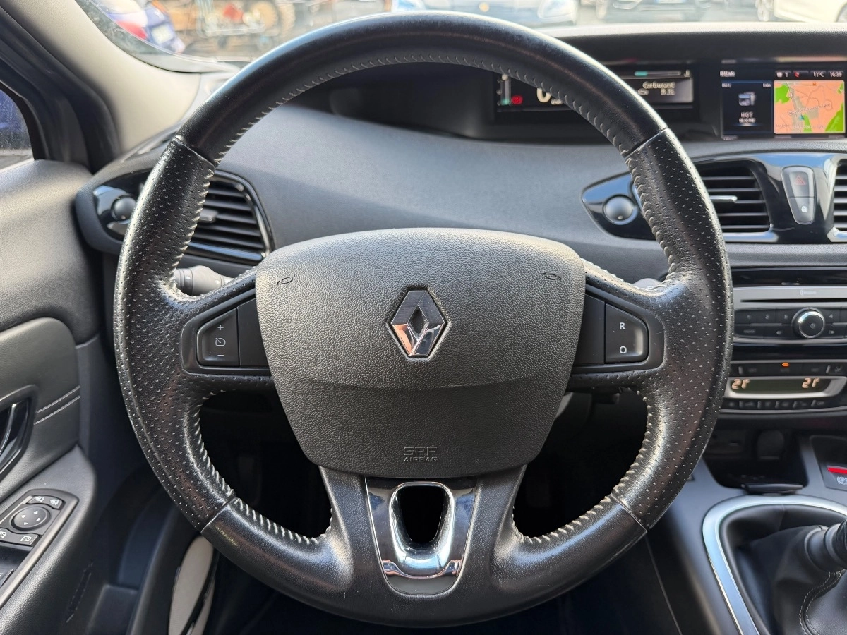 Renault Grand Scenic - photo 15