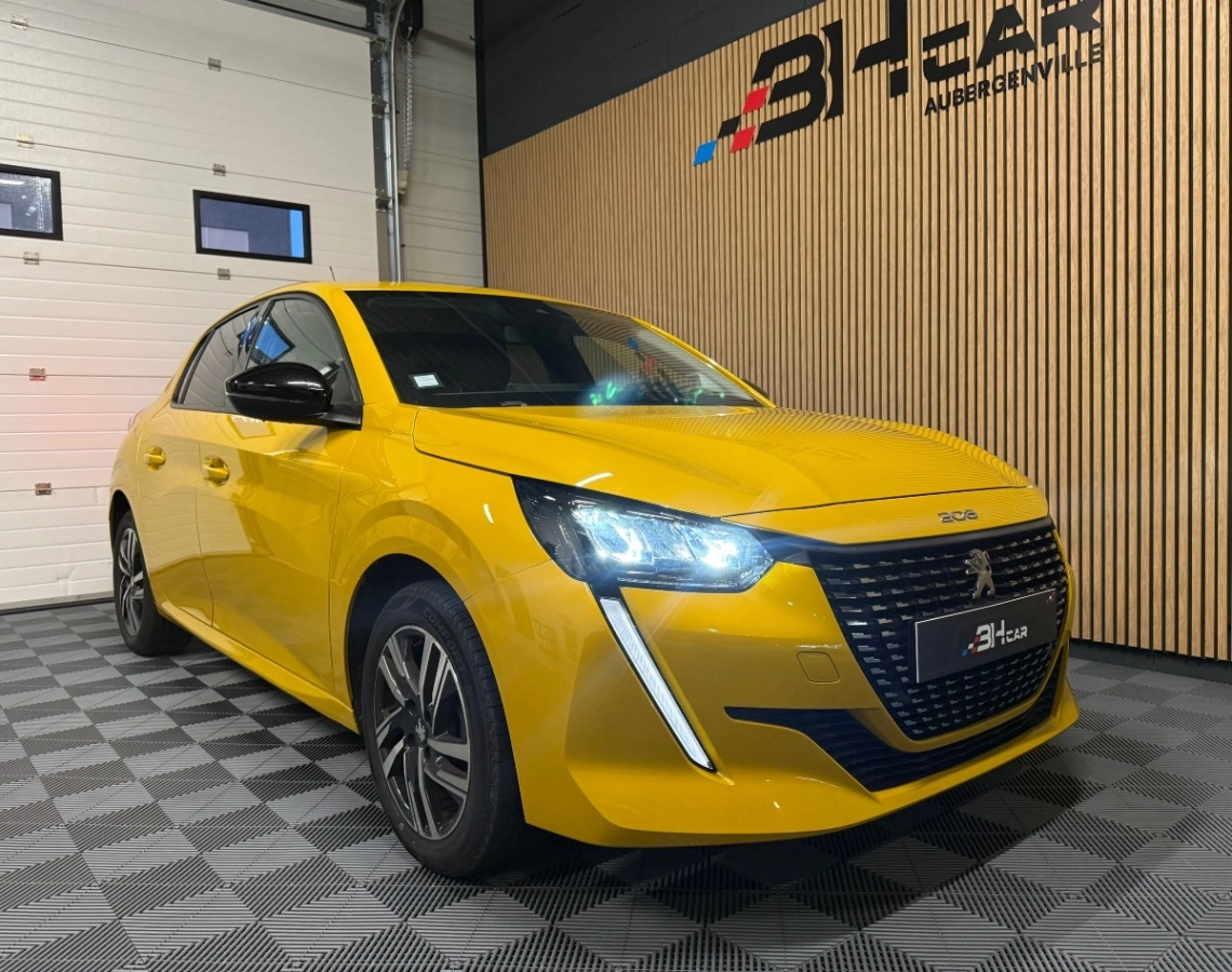 Peugeot 208 - photo 3