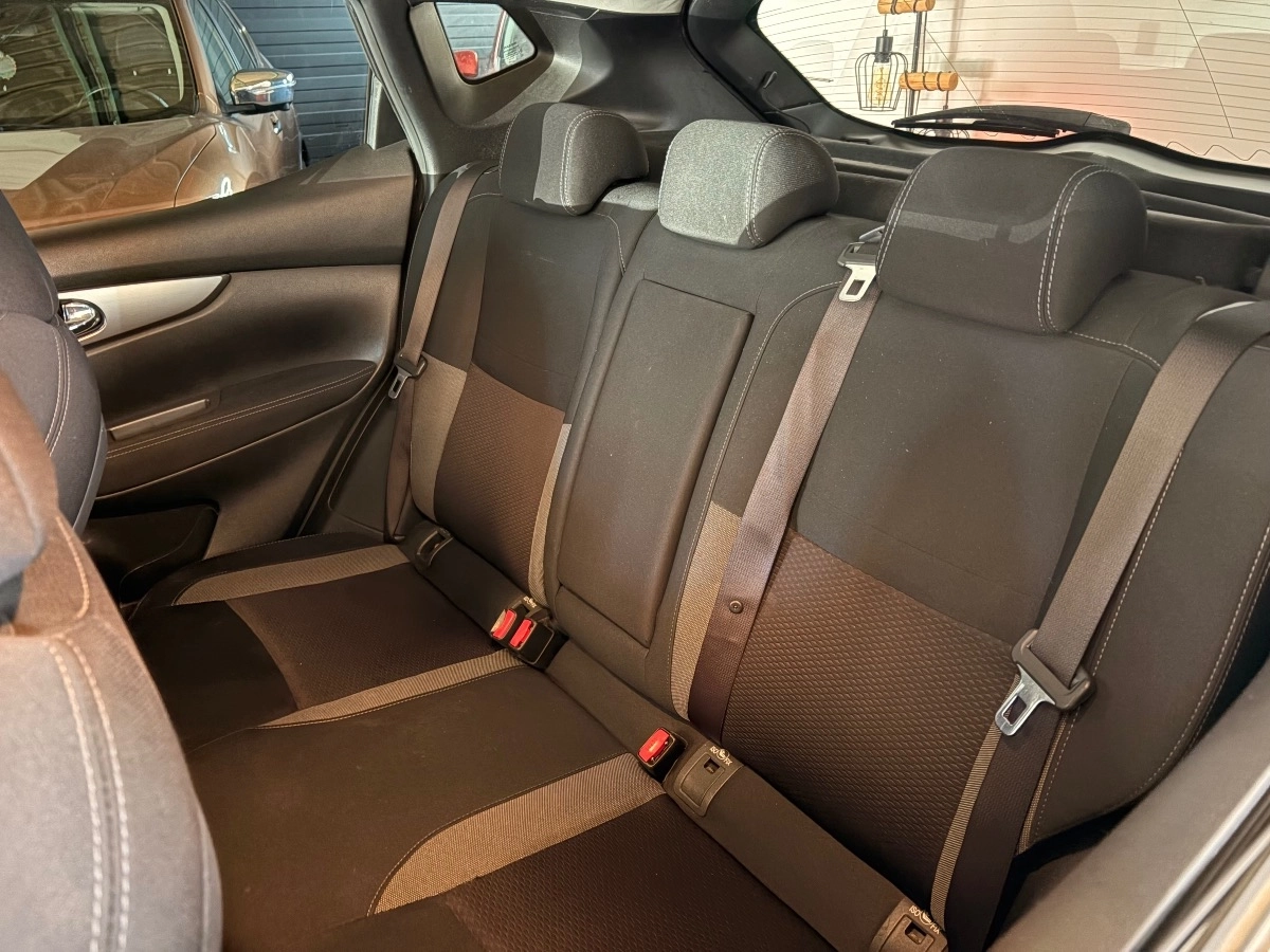 Nissan Qashqai - photo 7