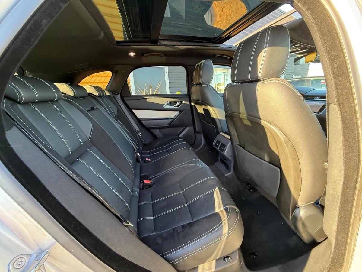 LAND ROVER RANGE ROVER Velar P250 2.0 Si4 4WD 250 CH Boîte automatique