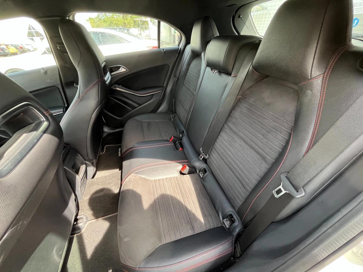 Mercedes Classe A 1.6 180 120 BLUEEFFICIENCY FASCINATION BVA