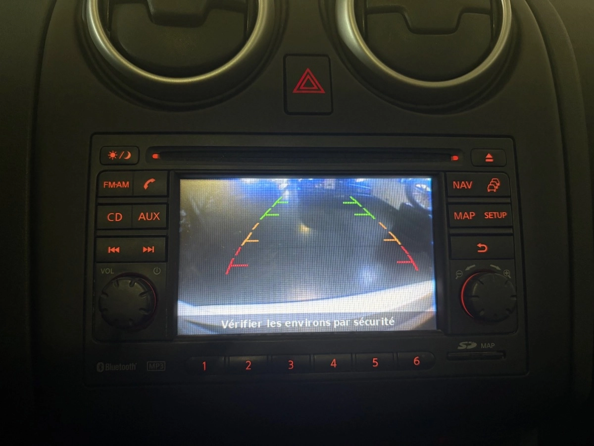 Nissan Qashqai - photo 17