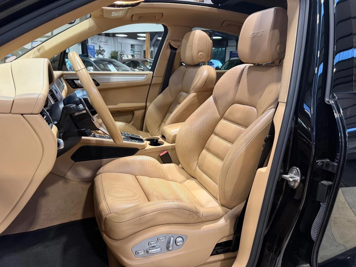 Porsche Macan GTS V6 3.0 360 PDK Options+++