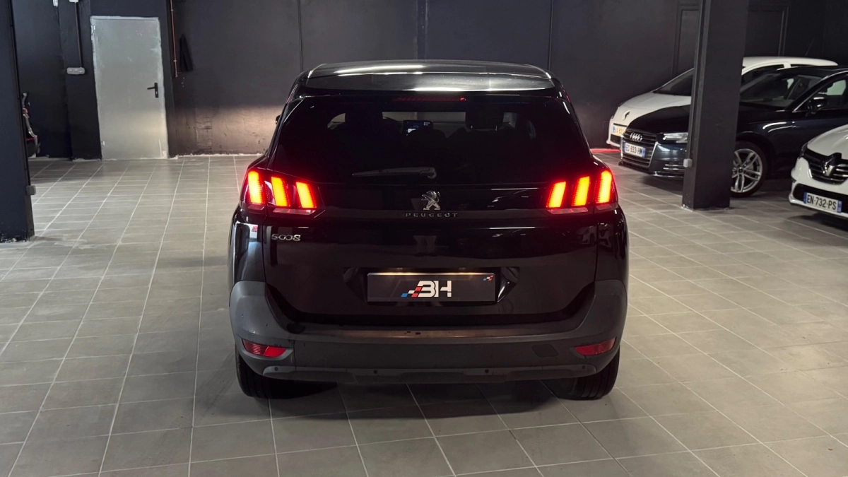 Peugeot 5008 - photo 6