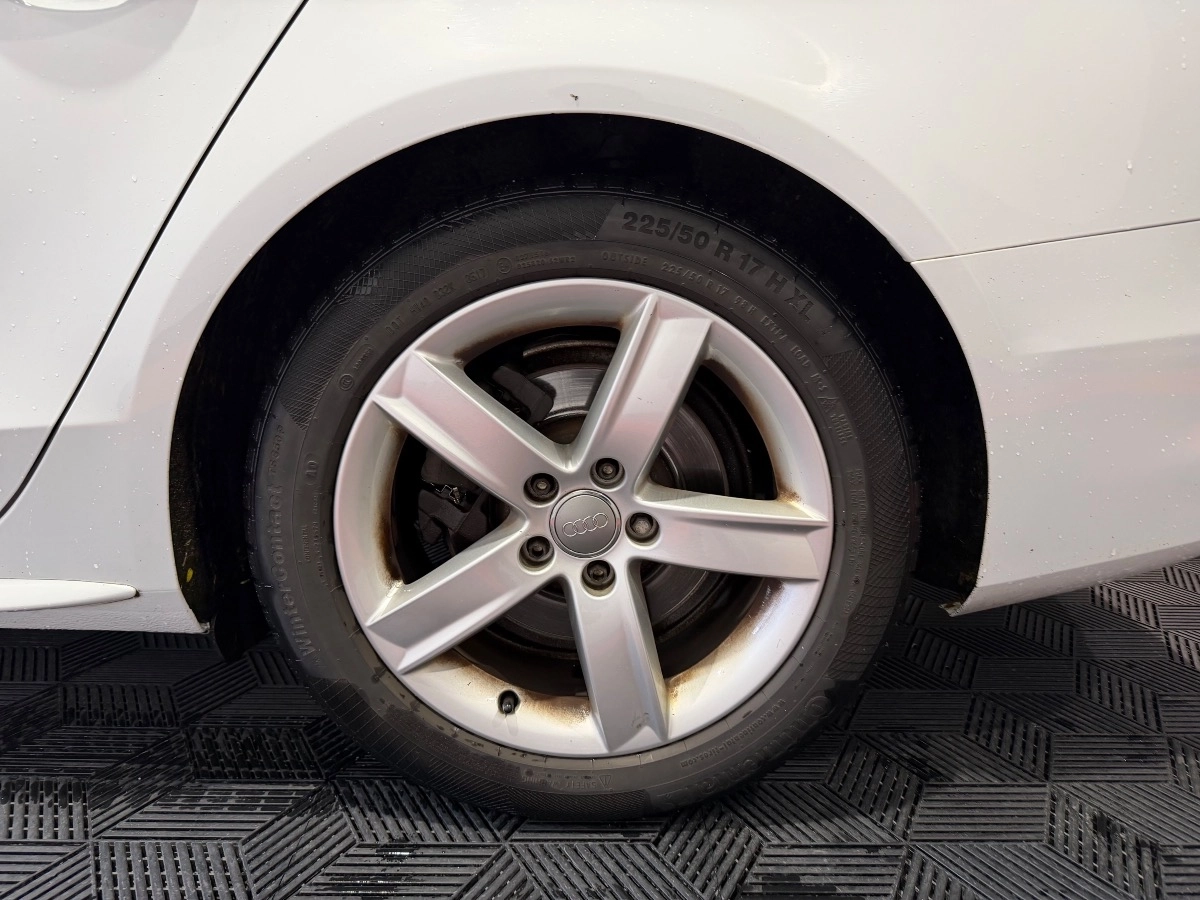 Audi A4 - photo 10
