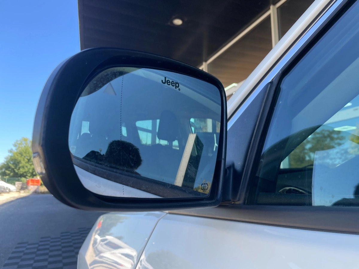 Jeep Compass - photo 26