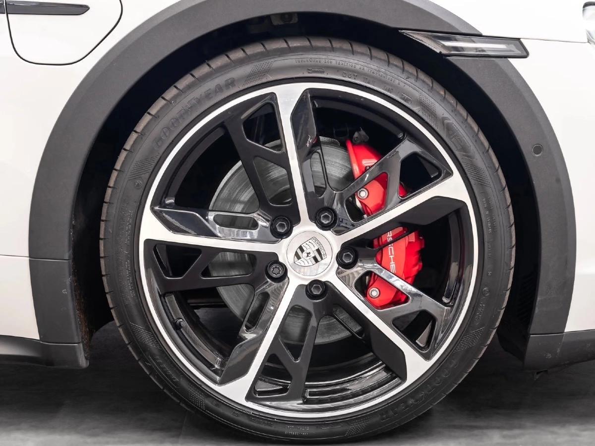 Porsche Taycan 4S Cross Turismo 598ch 588Km WLTP Phase II/Tout Cuir/Chrono/Sport Sound/21“/Sièges 14/4+1/Bose/HD Ma