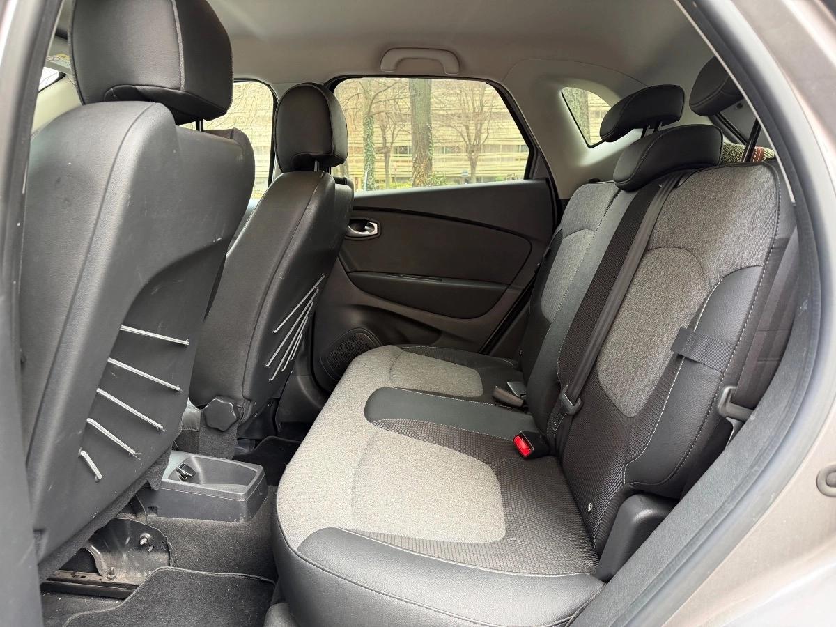 Renault Captur 0.9 TCE 90 INTENS