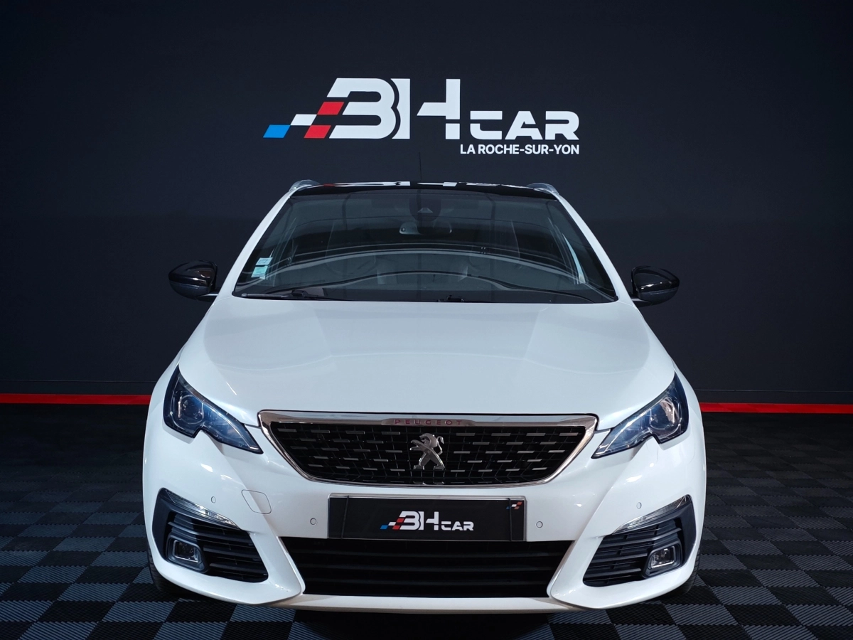 Peugeot 308 - photo 2