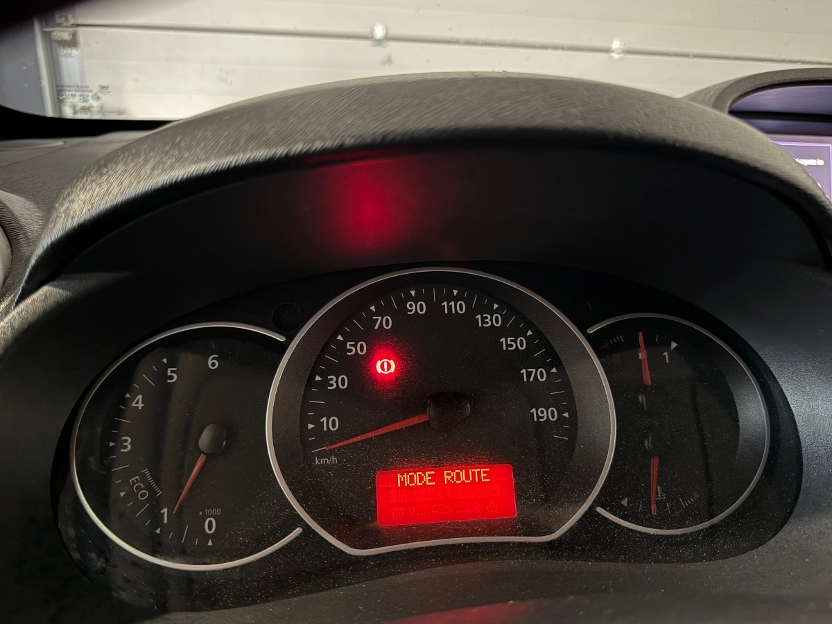 Renault Kangoo Express - photo 19