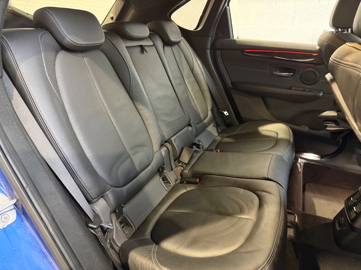 Bmw Serie 2 - photo 11