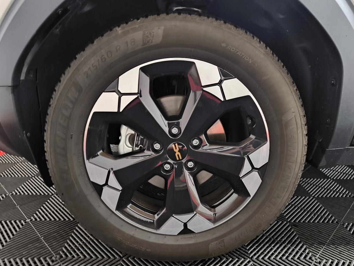 Dacia Duster - photo 23