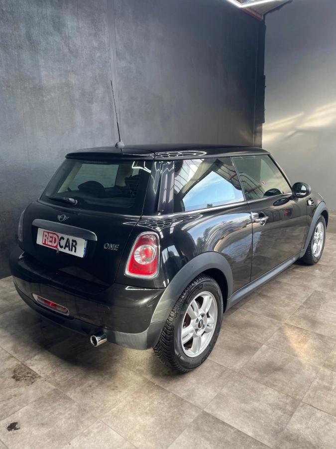 Mini Mini 1.6 75 ONE