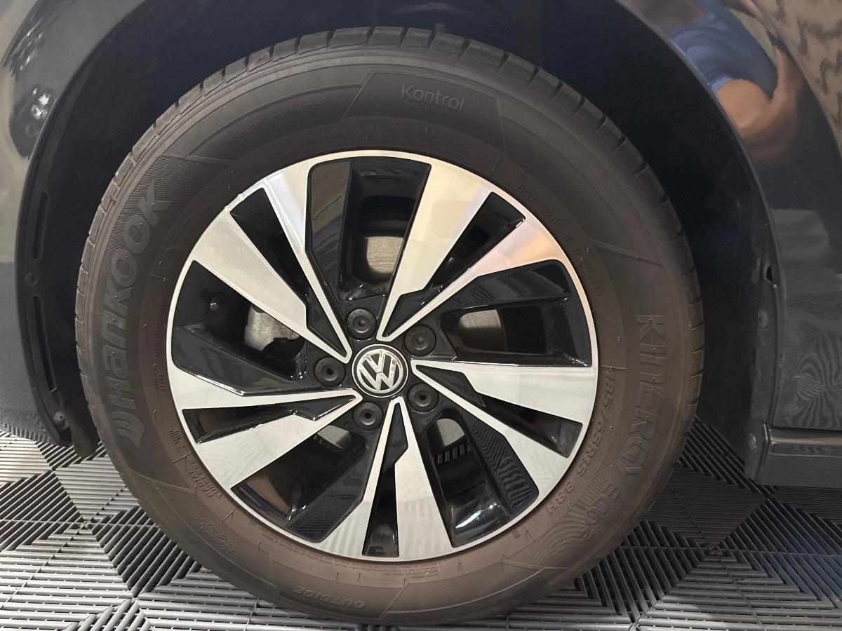 Volkswagen Polo - photo 26