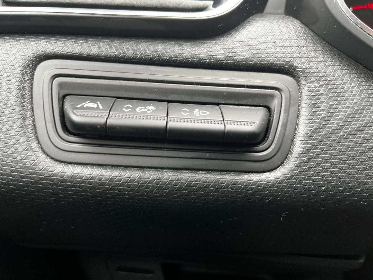 Renault Clio - photo 16