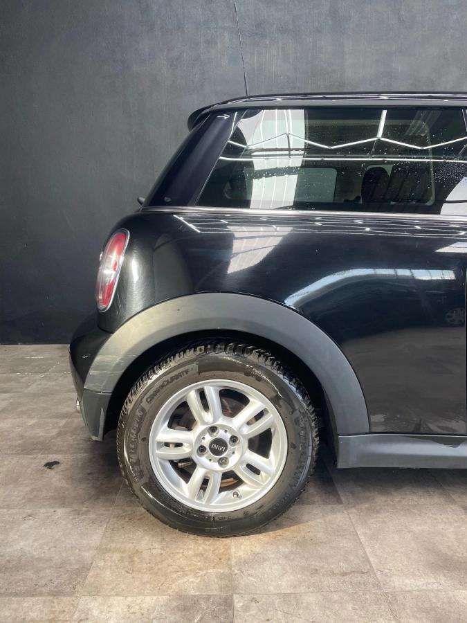 Mini Mini 1.6 75 ONE