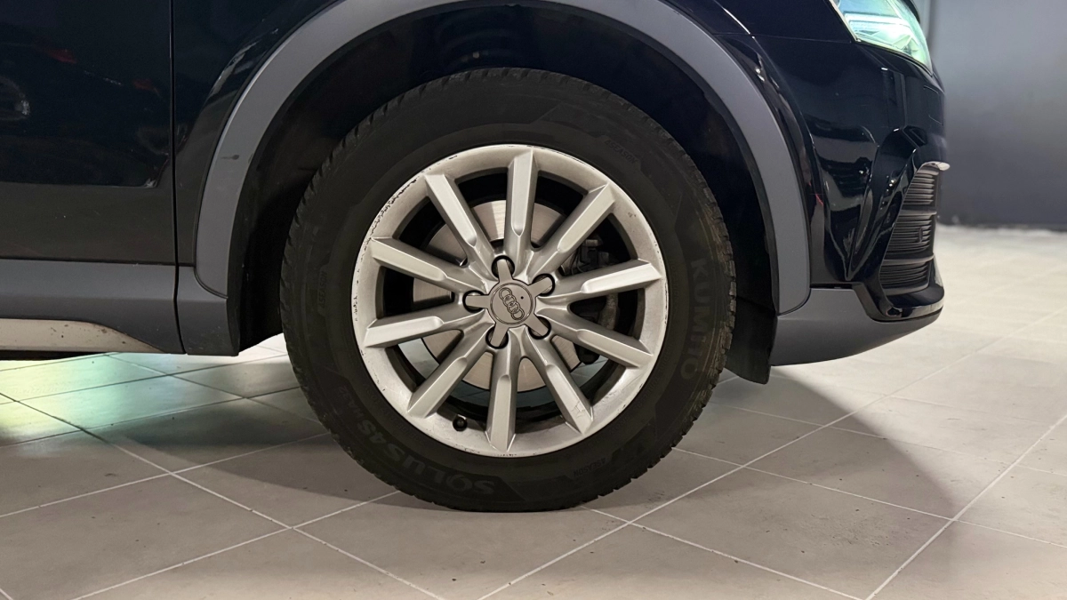 Audi Q3 - photo 13