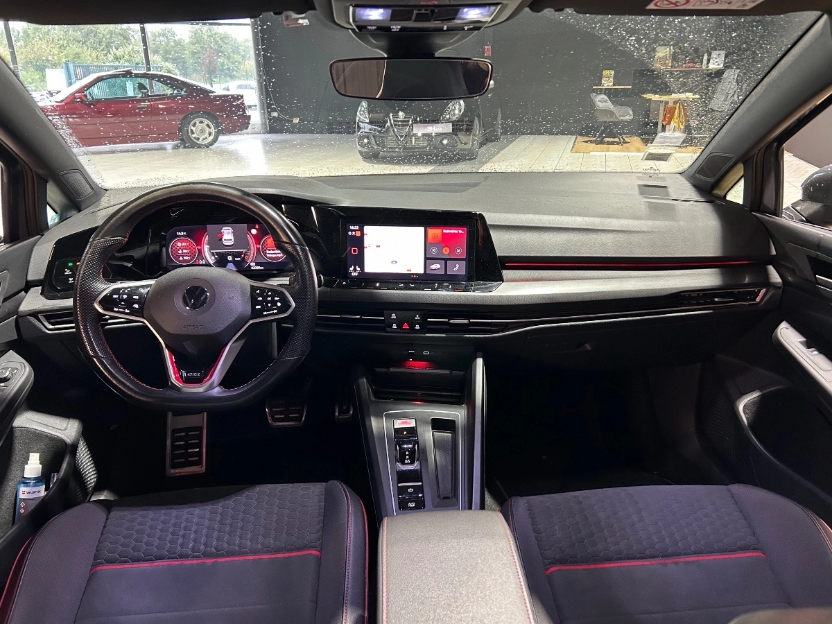 Volkswagen Golf - photo 13