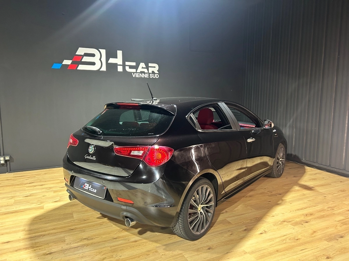 Alfa Romeo Giulietta - photo 5