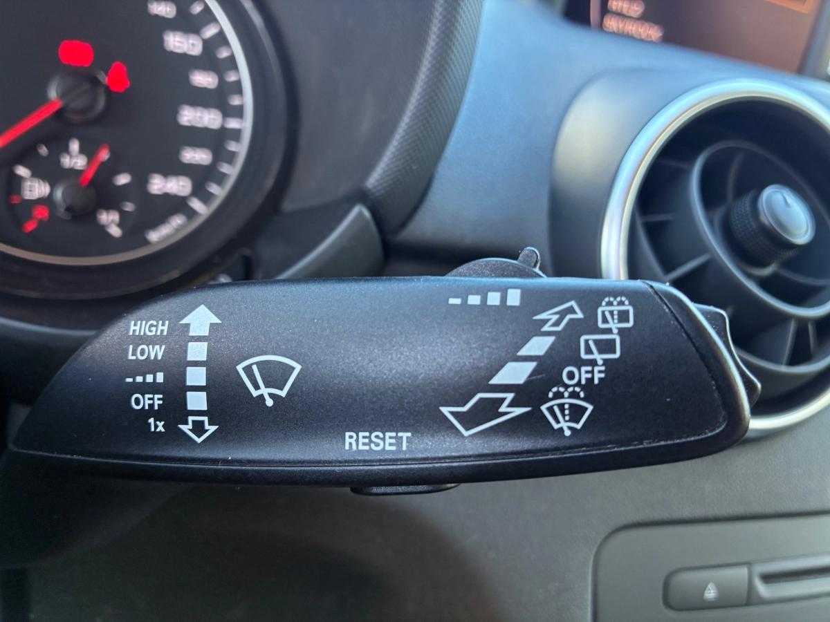 Audi A1 1.6 TDI 90 AMBITION