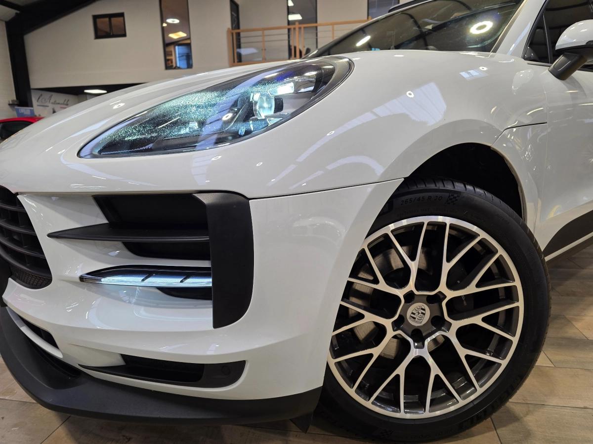 PORSCHE MACAN 2.0 245 TOIT PANO / CHRONO / BOSE