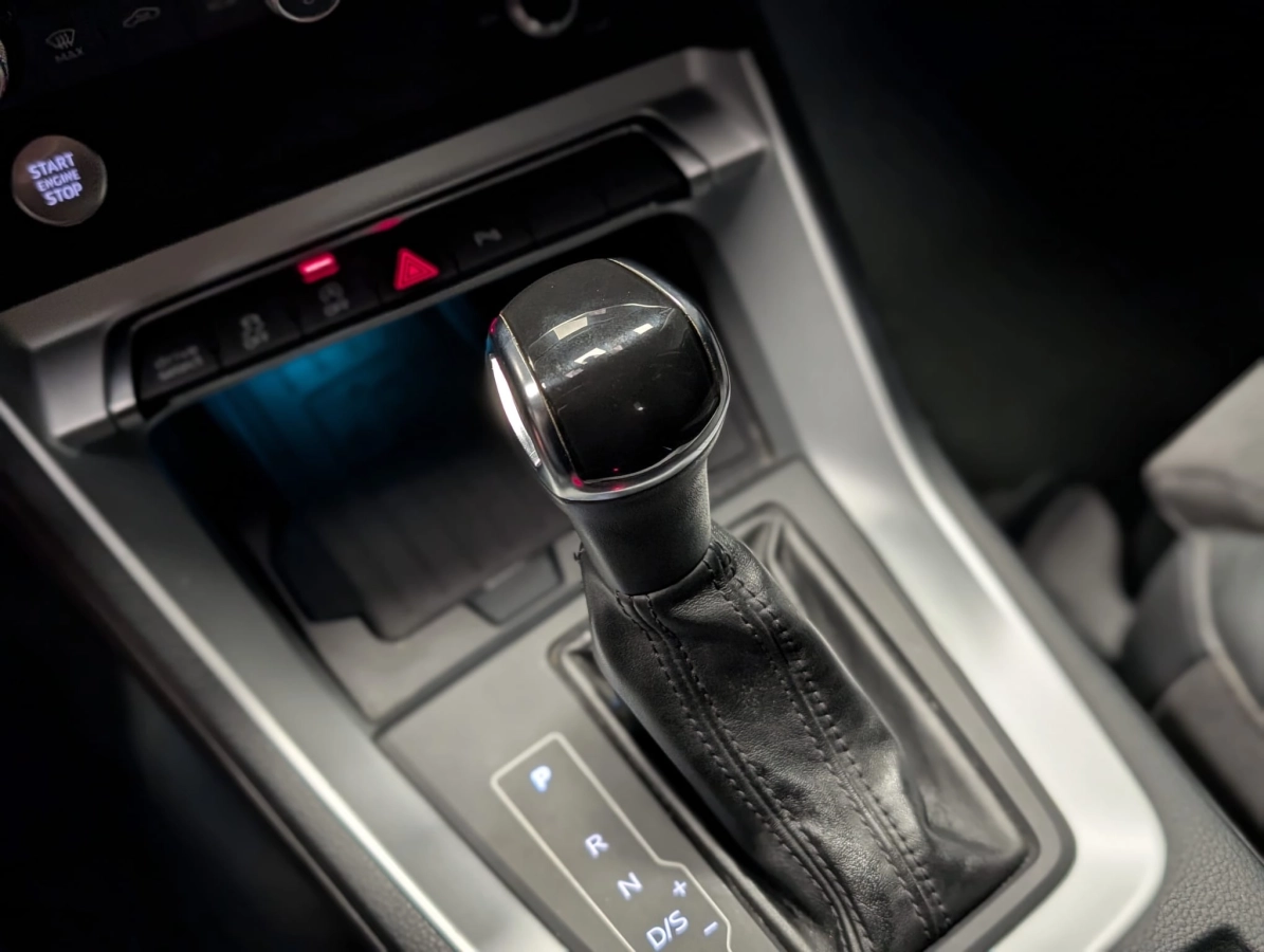 Audi Q3 - photo 24