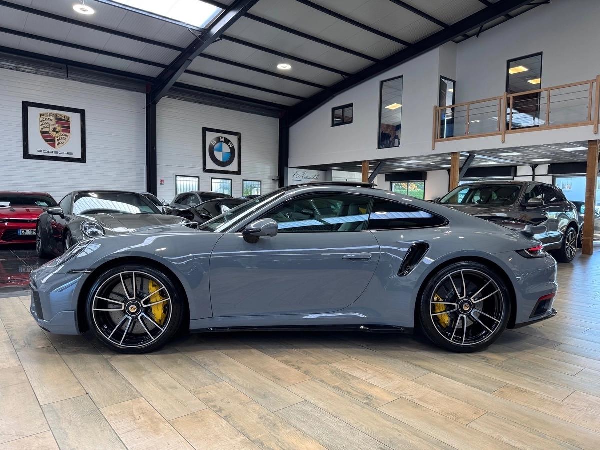 PORSCHE 911 992 TURBO S 650 COUPE ORIGINE PORSCHE FRANCE / APPROVED 2029