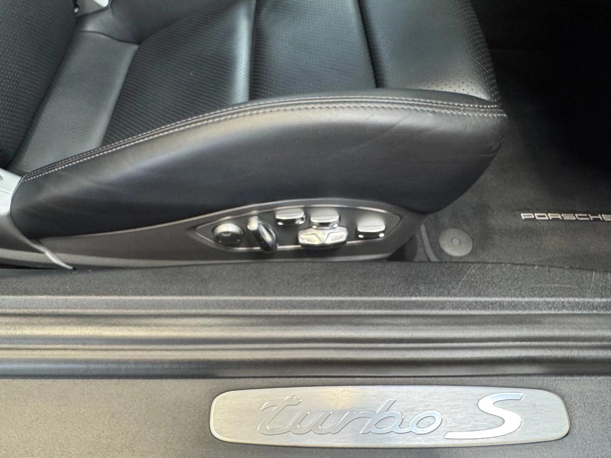 Porsche 911 COUPE 3.8 TURBO 560 S PDK BVA